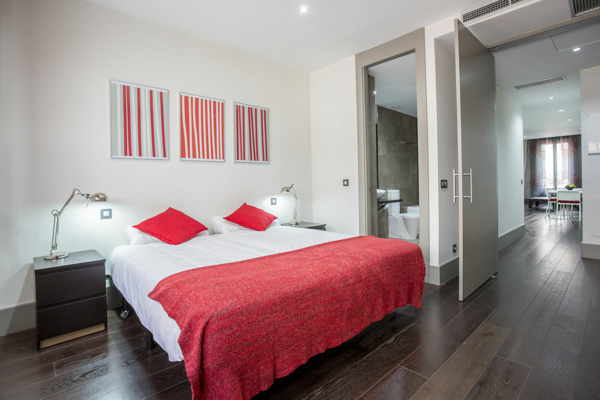 Gran Via Suites Madrid Buitenkant foto
